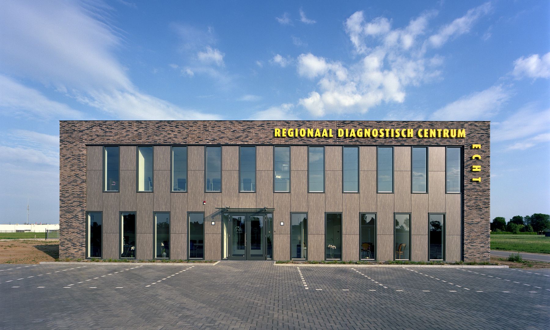 Diagnostisch centrum - Echt, Engelman Architecten